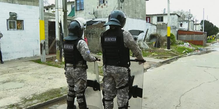 Según Georges Almendras, Cerro Norte es la punta del iceberg de un problema global