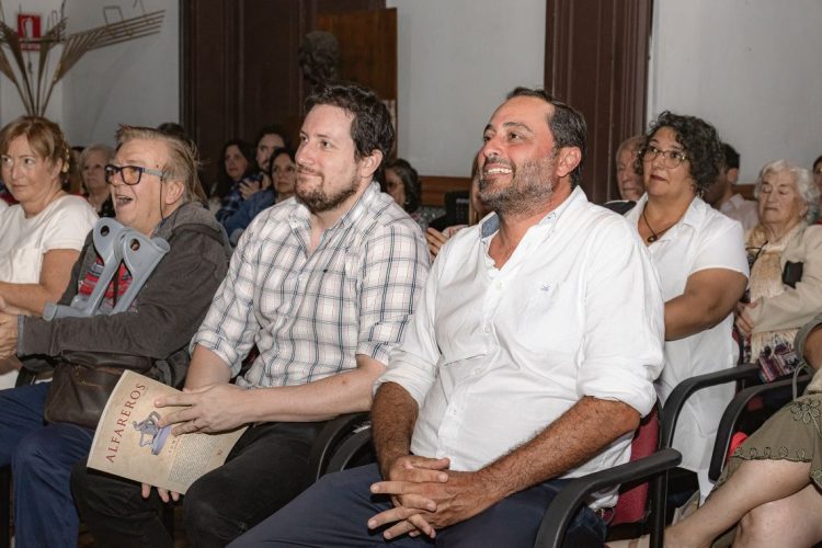 AEDI volvió a premiar a escritores de diversos rincones del país