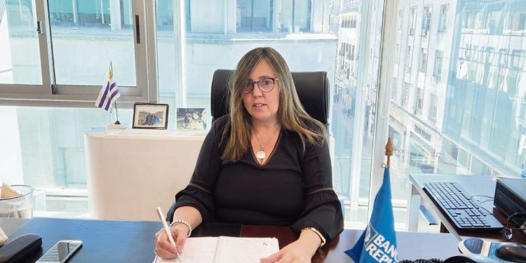 BROU extiende asistencia financiera a la ACA para renovar maquinaria a través de Comasa