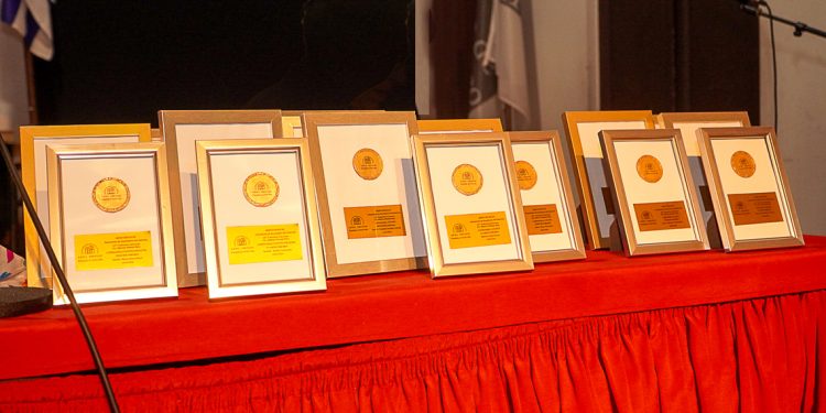 El lunes 17 se entregarán los premios del Concurso Literario “Dr. Alberto Manini Ríos”