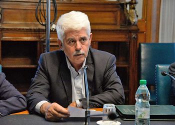 Frente Amplio espera pronta aprobación de ley para regular ingreso a las intendencias