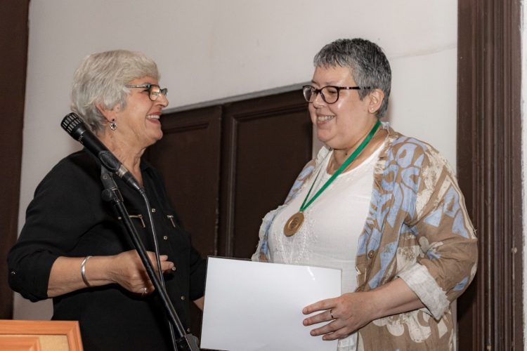 AEDI volvió a premiar a escritores de diversos rincones del país