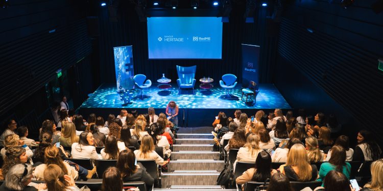 Mujeres que lideran el cambio: Un espacio de inspiración y transformación