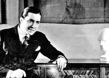 Disco promocional de Gardel anunciando gira por Latinoamérica