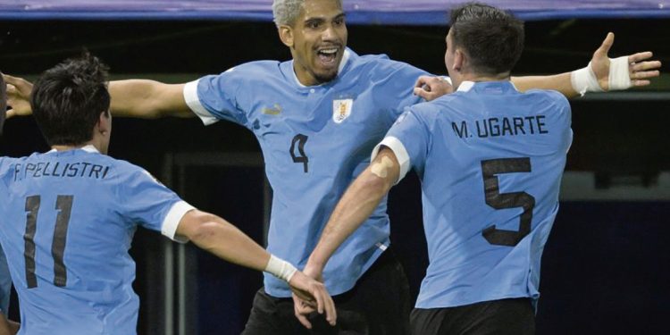 Uruguay en doble fecha con sabor a amistosos FIFA