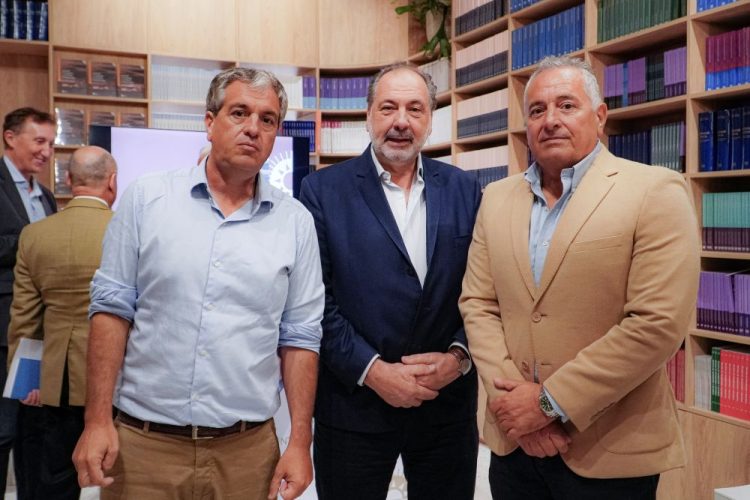 Presentación de Libertad y monopolio en el Puerto de Montevideo, de Álvaro Diez de Medina