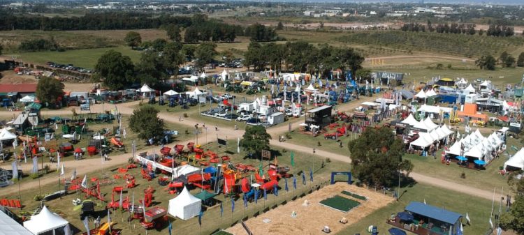 Con más expositores y actividades de punta,  comienza la Rural de Melilla