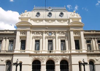 Educar con grandeza: la universidad que Uruguay necesita