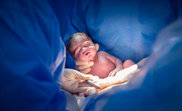 El dramático descenso de los nacimientos en Uruguay