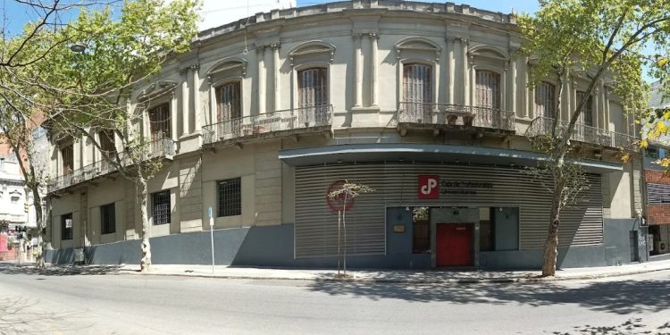 Reforma de la Caja de Profesionales: proyecto del gobierno sigue sumando críticas