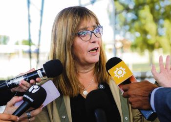 Las 72 horas que llevaron a la caída de Cecilia Cairo como ministra de Vivienda