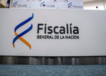 ¿Periodistas y fiscales o militantes políticos?