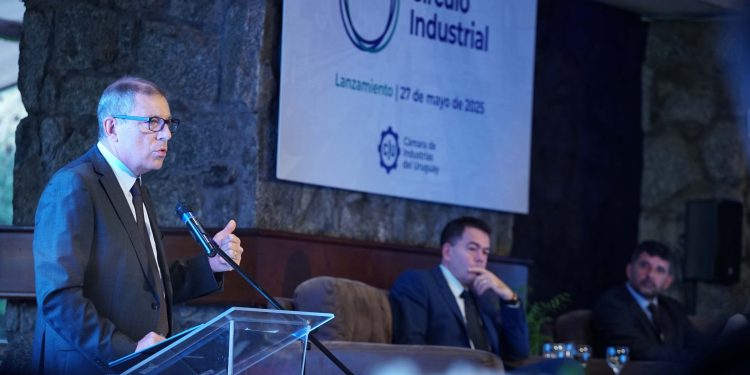 Cámara de Industrias reúne a líderes de grandes empresas en Círculo Industrial