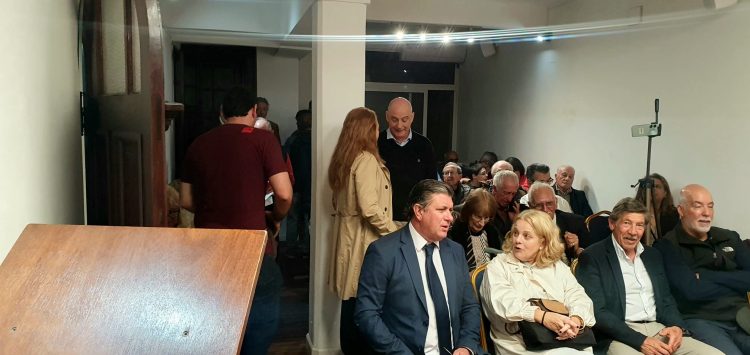 Roque García dijo que Bergara miente y que el FA no tiene propuestas para las veredas de Montevideo