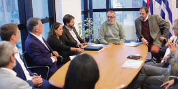 Crece la expectativa por un puerto seco tras el encuentro que mantuvieron una delegación floridense y el presidente Orsi