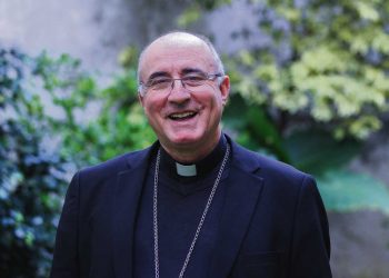 Sturla: “El papa León XIV aporta la claridad y serenidad que la Iglesia necesita en este momento”