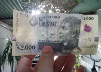 Dinero: crece circulante de billetes de 2000 y 50 pesos