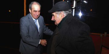Fratti ante la muerte de Mujica: “Es como perder un padre, mi padre político”