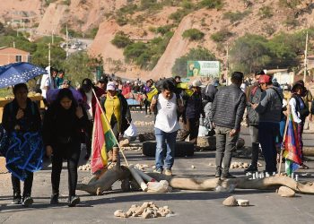 Bolivia en crisis a 70 días de las elecciones