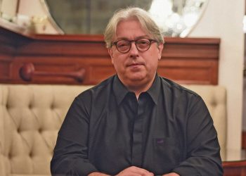 La pluma como arma principal