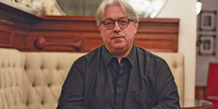 La pluma como arma principal