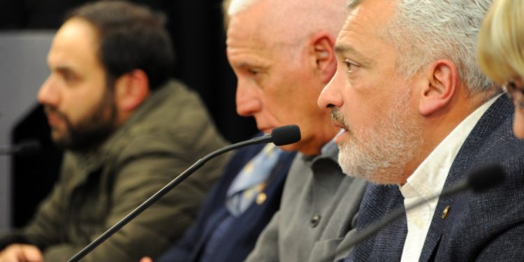 Gobierno activó alerta pública de nivel rojo por emergencia climática y situación de calle