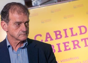 Manini: “Prometer cosas lindas y no votar desembolsos es mentirle a la gente”