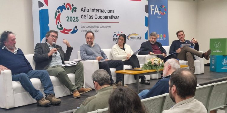 Las cooperativas agrarias emplean 4000 puestos directos, otros tantos indirectos y aportan al país US$ 2000 millones al año