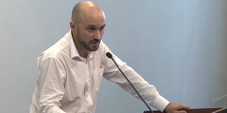 “Queremos dar un mismo trato a inversiones nacionales que a las inversiones extranjeras”
