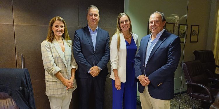 “Acuerdo con la EFTA pavimenta el camino hacia la UE y proyecta a Uruguay como socio confiable”