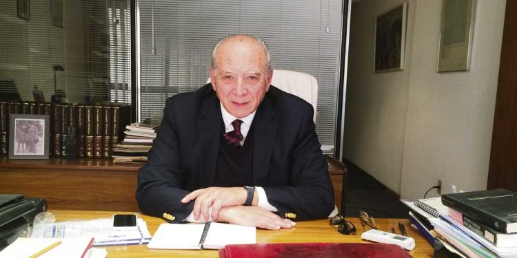 “En los últimos dos años la deuda pública total aumentó 10 puntos del PBI”