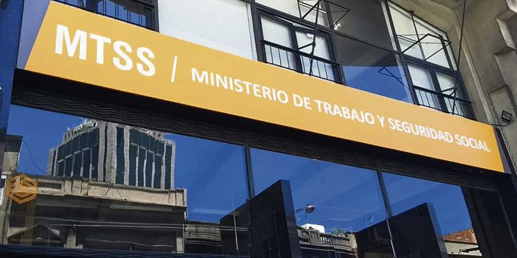 Consejo de salarios: “Hay pautado un eventual correctivo anual, pero su probabilidad de activación hoy es baja”