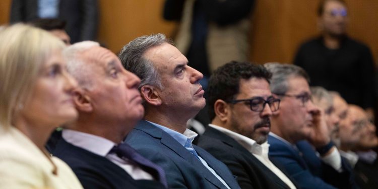 Ministro del Interior propone un cambio estructural en seguridad: “Una política de largo plazo” y “no hacer más de lo mismo”