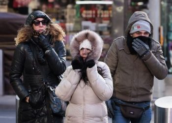 Aunque la semana comienza ligeramente cálida, vuelven los días fríos