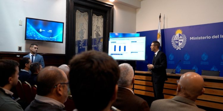 Las estafas se disparan en Uruguay: crecieron más de un 2.000% en una década