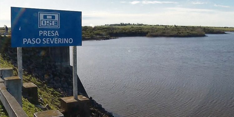 “El 63% del agua que se saca del río Santa Lucía, nunca es facturada”