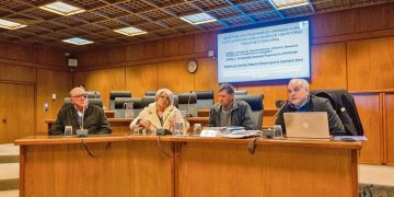 La Asociación de Participación Ciudadana planteó en el Parlamento las irregularidades del programa de caminería rural