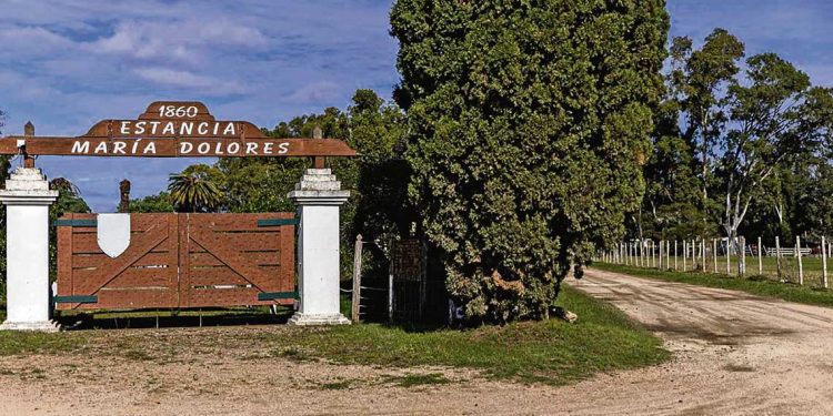 Reunión con gremiales lecheras para sembrar 600 hectáreas de maíz para pequeños productores