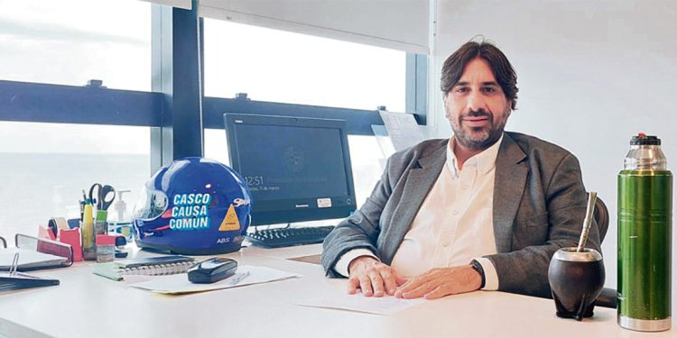 “El permiso de conducir por puntos va a ser un cambio para el país”