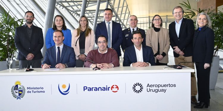 Uruguay da un nuevo paso en la integración aérea del norte del país