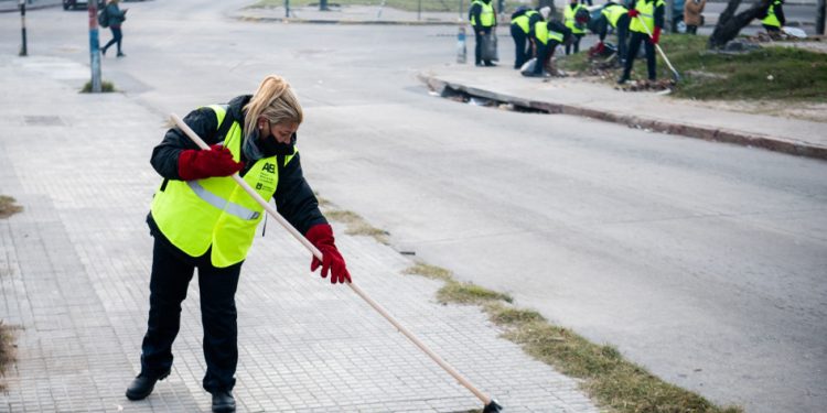 Uruguay Impulsa: nuevo programa para capacitar y emplear a 5.500 uruguayos