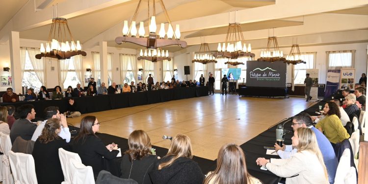 Turismo social: tercer encuentro nacional en el Parque de Minas