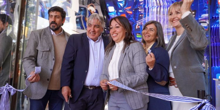 ANTEL en la Expo Prado: liderazgo regional en conectividad, inteligencia artificial y el desafío de la última milla