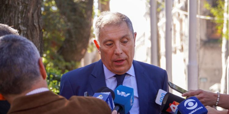 Bottinelli: “Oddone se está posicionando como una figura que deja de ser técnica y empieza a ser política”