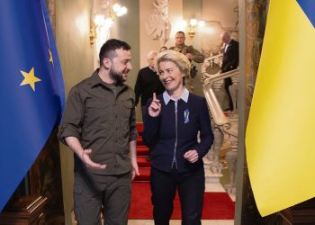 Von der Leyen y el plan militar para Ucrania: ¿juego de poder o salto al abismo?