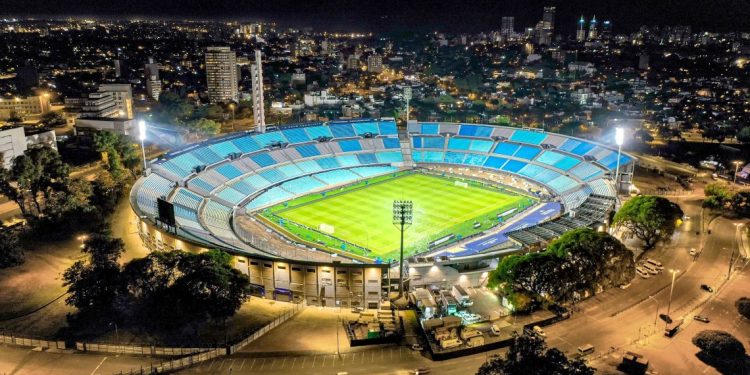 Clubes inviables deben vender su localía para poder subsistir. Prohibirlo sería decretar su propia desaparición