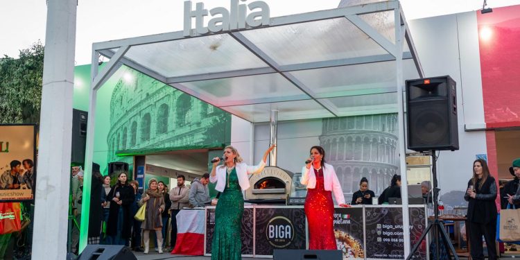 El pabellón italiano dio una magnífica nota de color en la mayor exposición agroindustrial del Uruguay