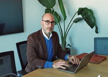 Una ventana hacia el cerebro: la voz como herramienta clave para detectar alzhéimer y párkinson