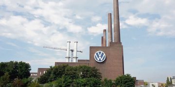 Crisis de chips en Volkswagen y la recesión histórica que amenaza a Alemania