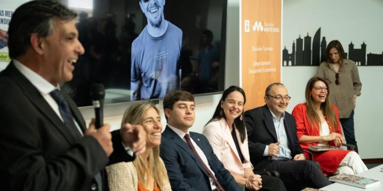 155 aniversario de Tristán Narvaja “Ariel Mendoza”